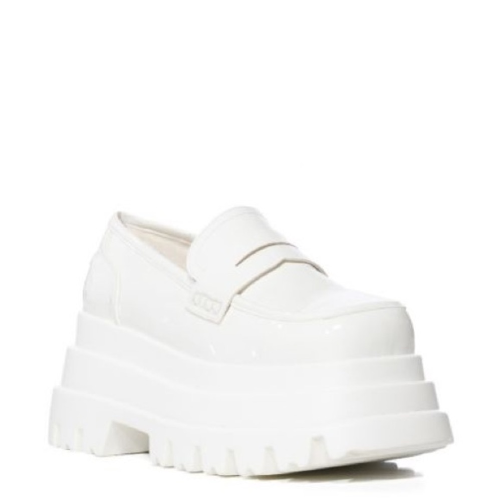Azalea Wang White Patent Leather Platform Loafer - Picture 3 of 4